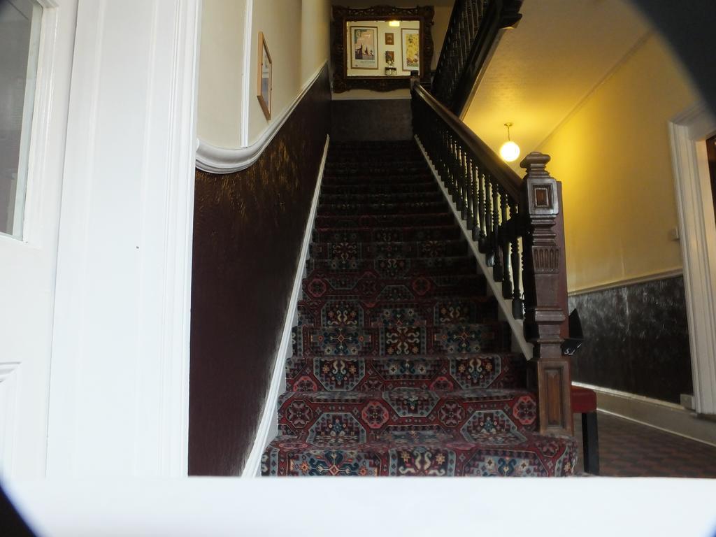 Railway Hotel Faversham Kültér fotó