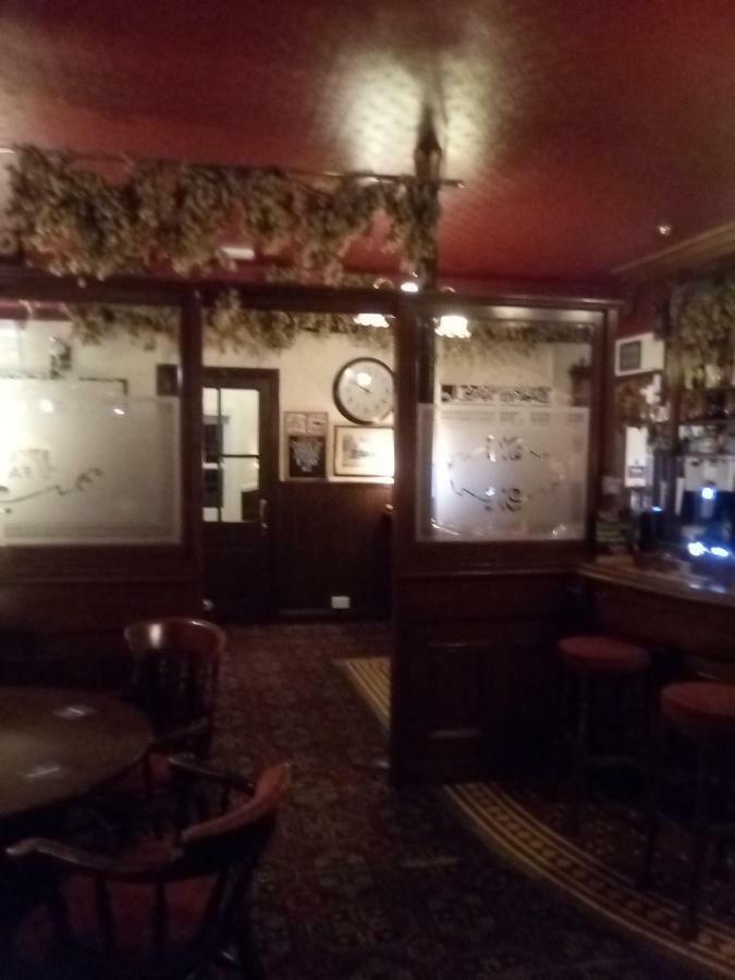 Railway Hotel Faversham Kültér fotó